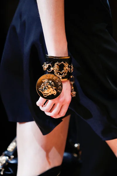 Look 56